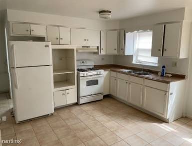 Main picture of 77 N Wolf Rd