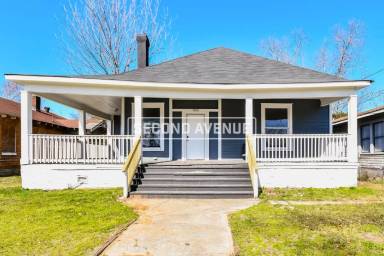 Main picture of 3008 Avenue F