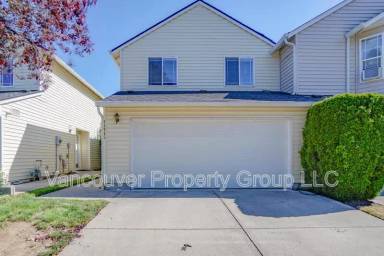 Main picture of 11715 NE 31st St