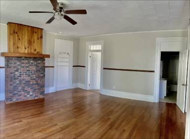 Main picture of 11 Minaville St
