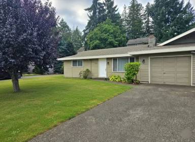 Main picture of 4222 201st Street Ct E