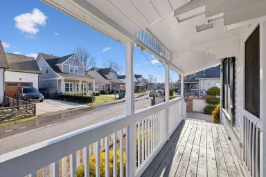 Main picture of 1104 Park St