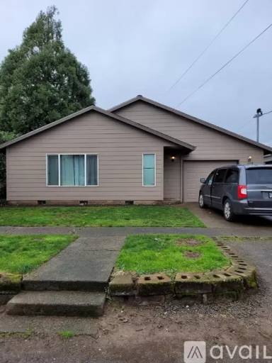 Main picture of 117 Alder St