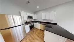 Main picture of 1907 Columbus Ave