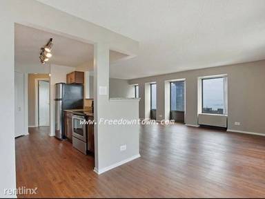 Main picture of 645 N McClurg Ct