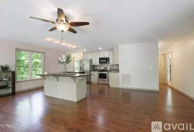 Main picture of 2109 Dogwood Dr