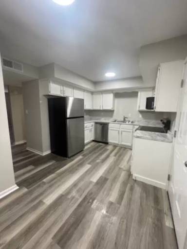 Main picture of 105 Grogan Cir