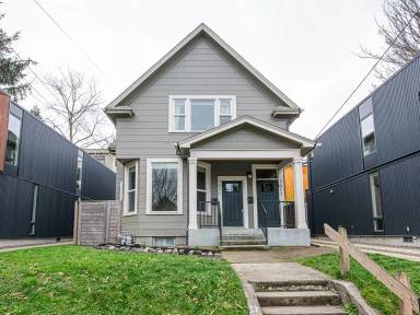 Main picture of 3611 NE Cleveland Ave