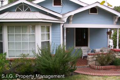 Main picture of 10651 Fitzroy Ave