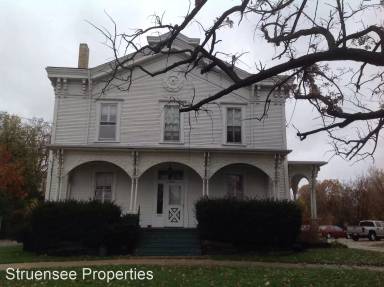 Main picture of 1010 Bay Shore Dr