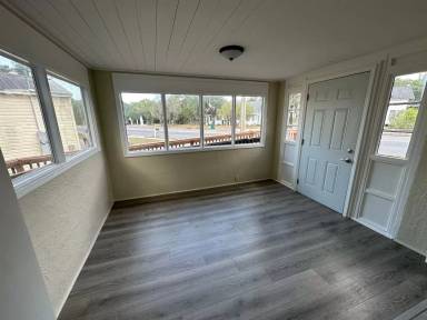 Main picture of 1230 E Orange Ave