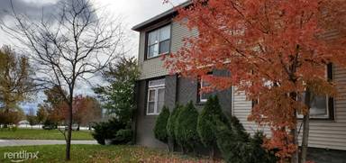 Main picture of 90 N Parade Ave