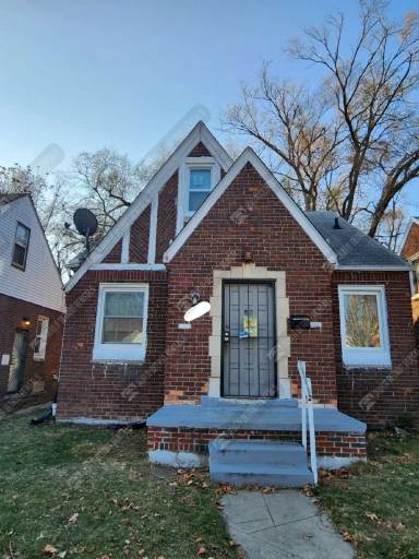 Main picture of 19351 Rutherford St