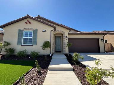 Main picture of 492 S Windemere Way