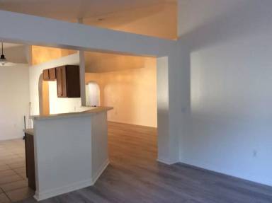 Main picture of 517 Cadiz Dr
