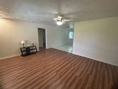 Main picture of 5038 54th Way N