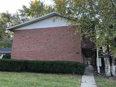 Main picture of 1727 Henry St