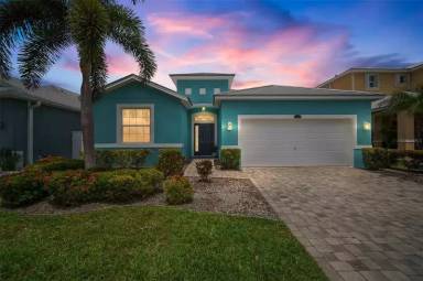 Main picture of 424 Bahama Grande Blvd