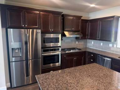 Main picture of 15557 SW Wren Ln