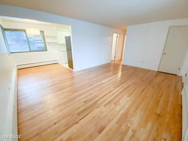 Main picture of 4905 Evanston Ave N