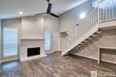 Main picture of 13626 Creekway Dr