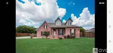 Main picture of 7412 Rose Crest Blvd
