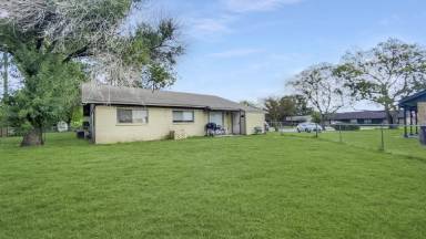 Main picture of 209 Bucknell Ct