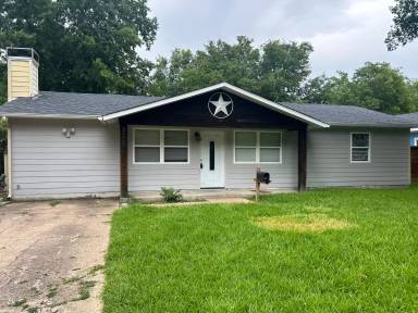 Main picture of 3125 Andrea Ln