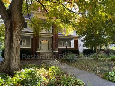 Main picture of 925 N Broad St
