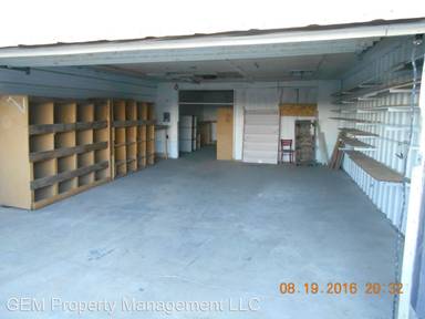 Main picture of 7800 S Linder Rd