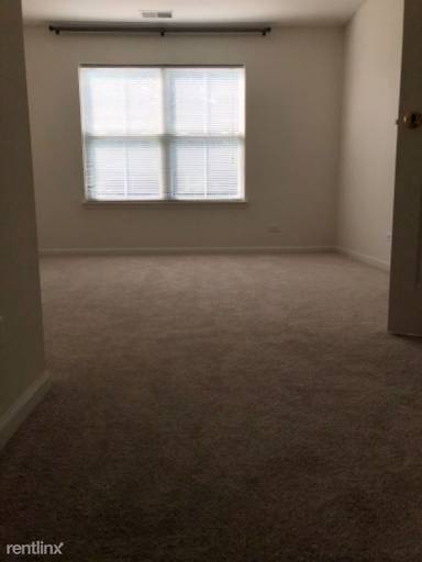 Main picture of 1126 N Claremont Dr