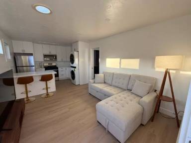 Main picture of 2242 Hanford Dr