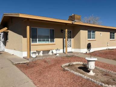 Main picture of 7515 Yuma Dr