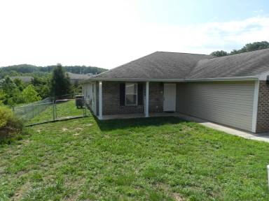 Main picture of 20944 Honest Ln