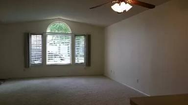 Main picture of 921 7th Ave NE