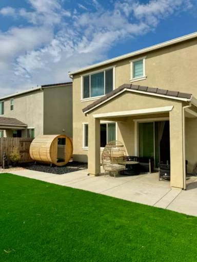 Main picture of 7309 Ganache Way