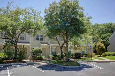 Main picture of 8611 Hunters Key Cir