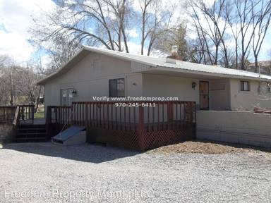 Main picture of 2124 Broadway