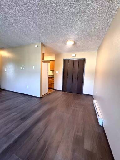 Main picture of 1014 E Main St