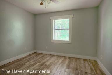 Main picture of Pine Haven Apartments