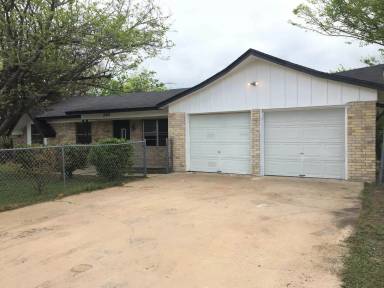 Main picture of 2312 Hunt Dr