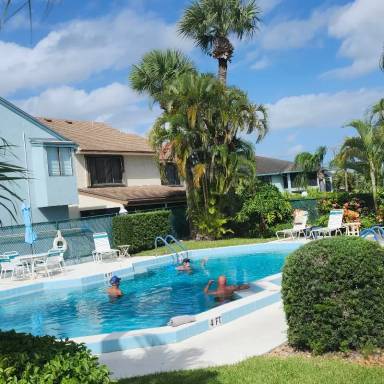 Main picture of Poppleton Creek Condo