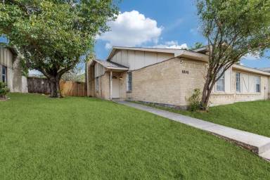 Main picture of 8840 Hidden Hill Dr