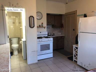 Main picture of 28 Hull St
