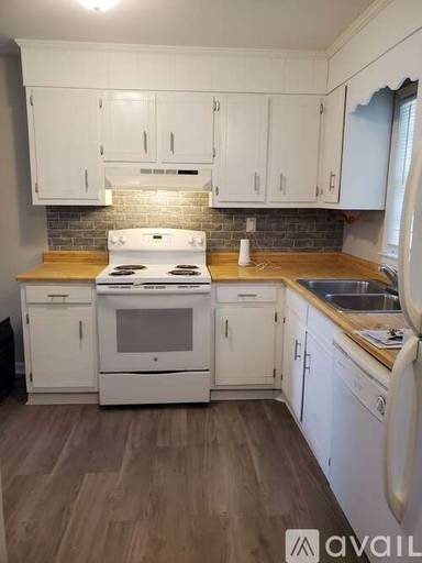 Main picture of 602 Cherokee Dr