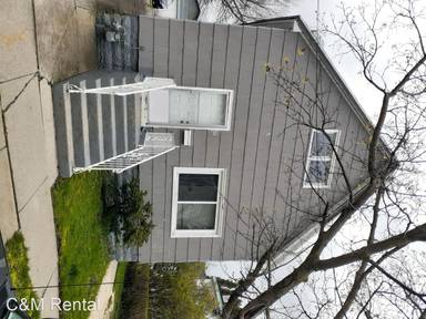 Main picture of 65 Schiller St