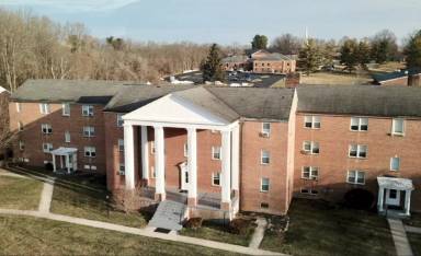 Main picture of Long Meadow Apartment Complex