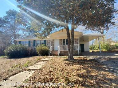 Main picture of 6117 Conaway Dr