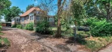 Main picture of 4645 Newland St