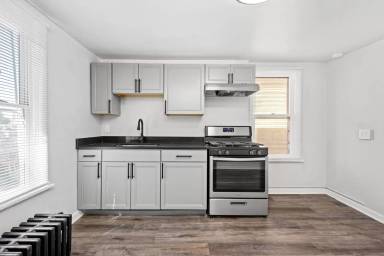 Main picture of 209 Giffin Ave